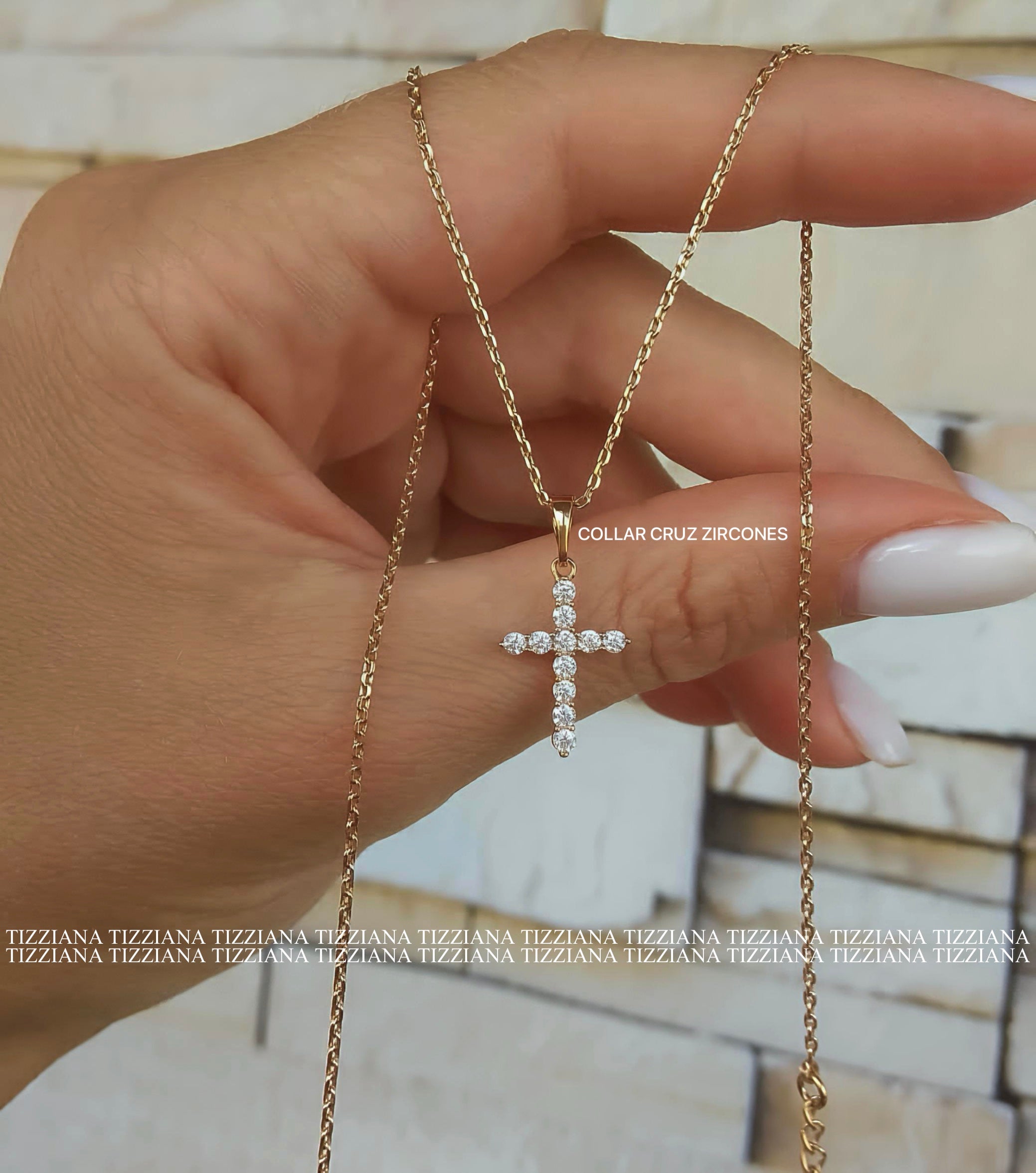 COLLAR CRUZ ZIRCONES