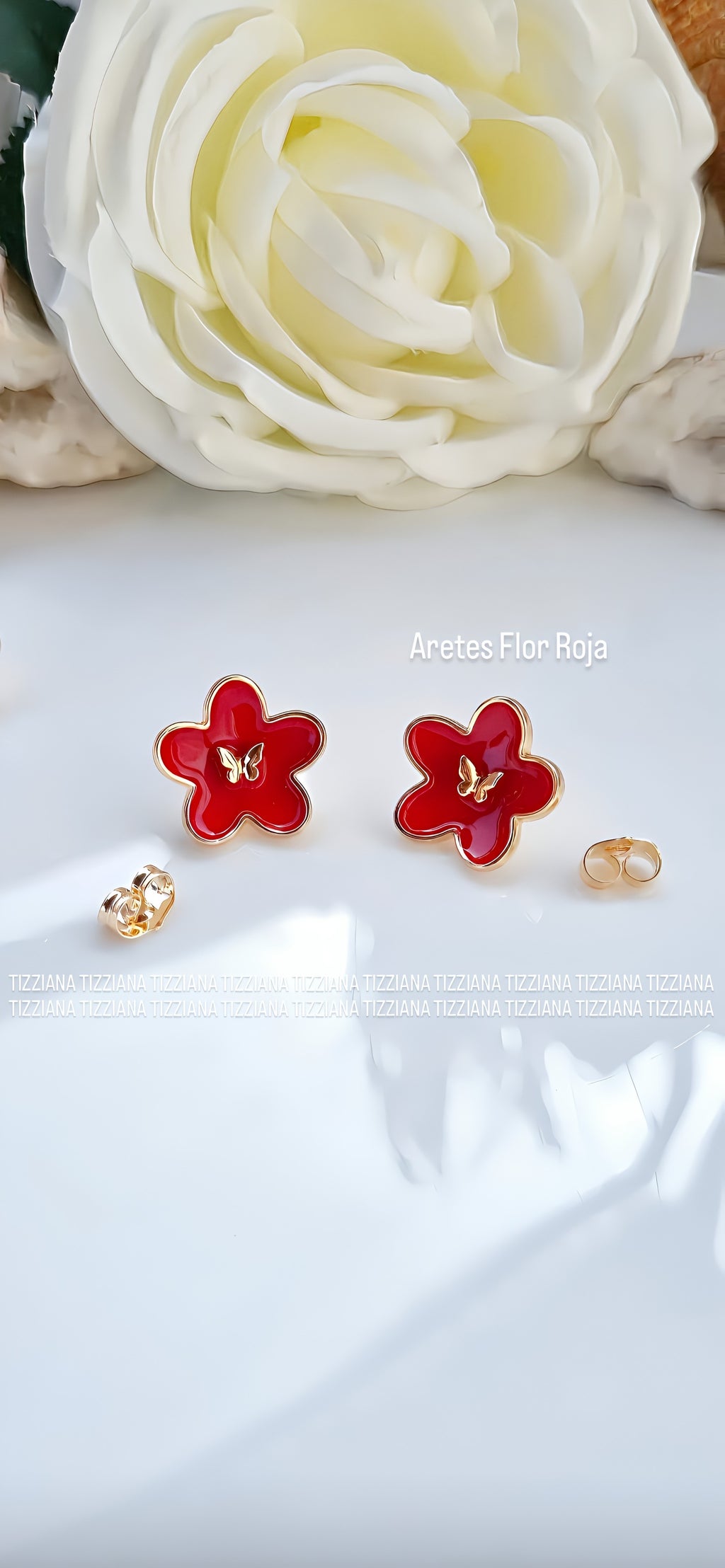 ARETES FLOR ROJA