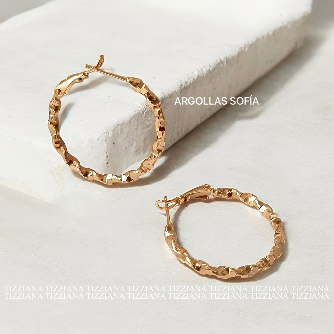 ARGOLLAS SOFÍA