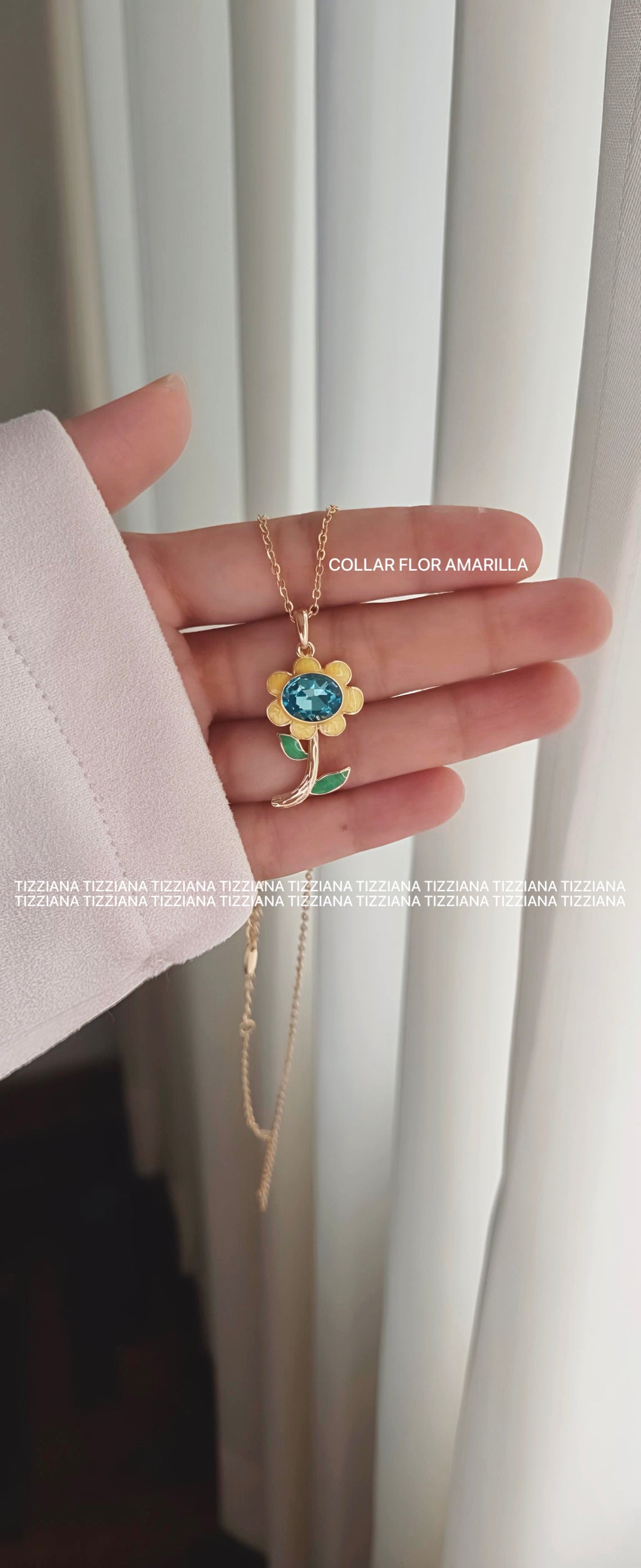COLLAR FLOR AMARILLA