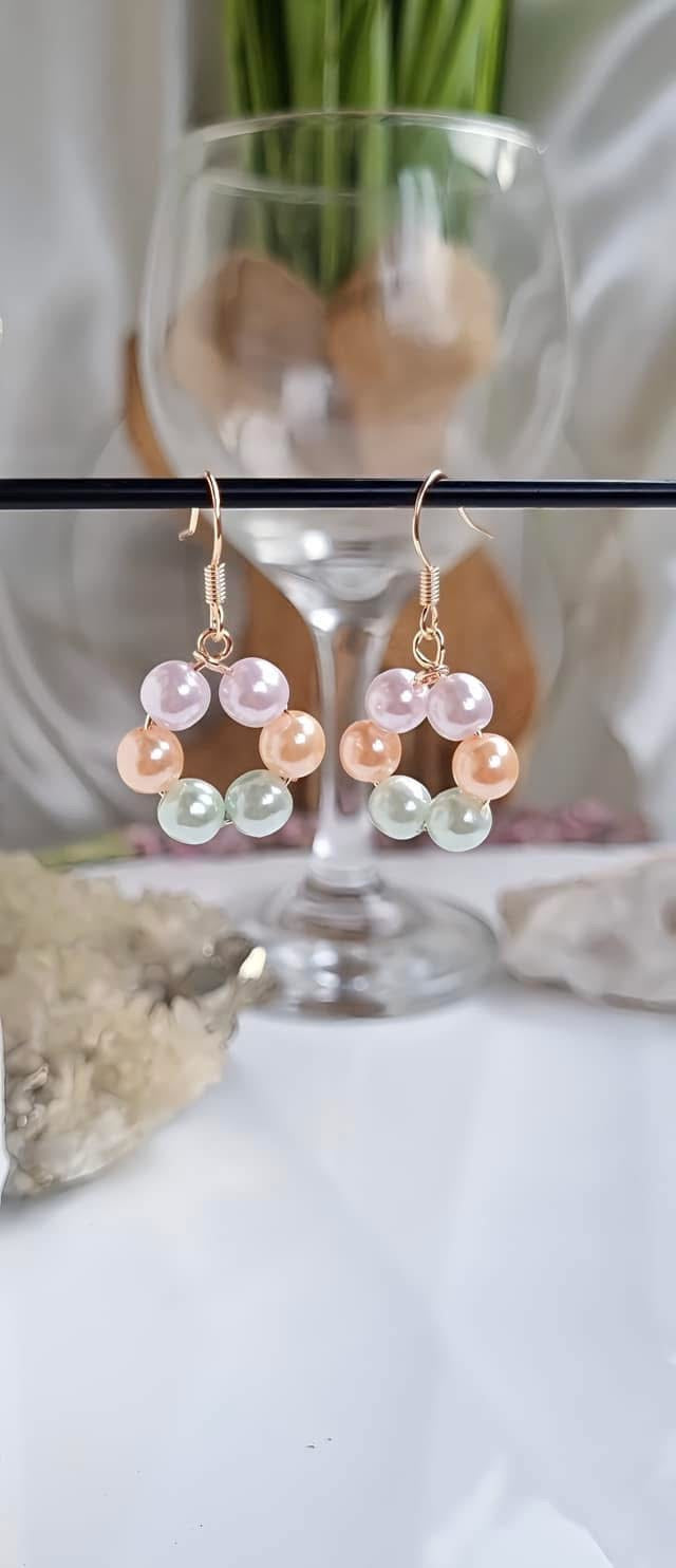 ARETES DANIKA