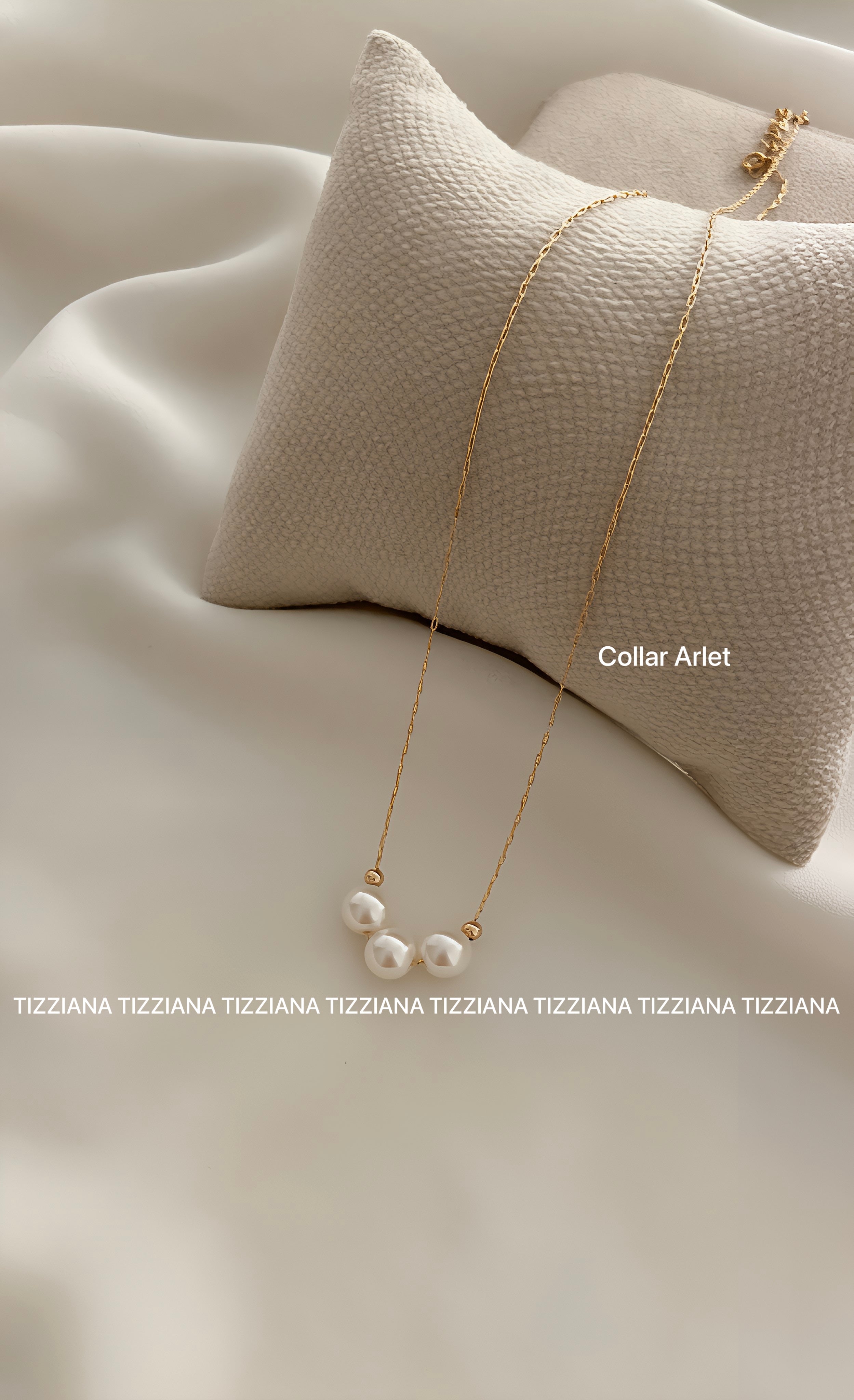 COLLAR ARLET