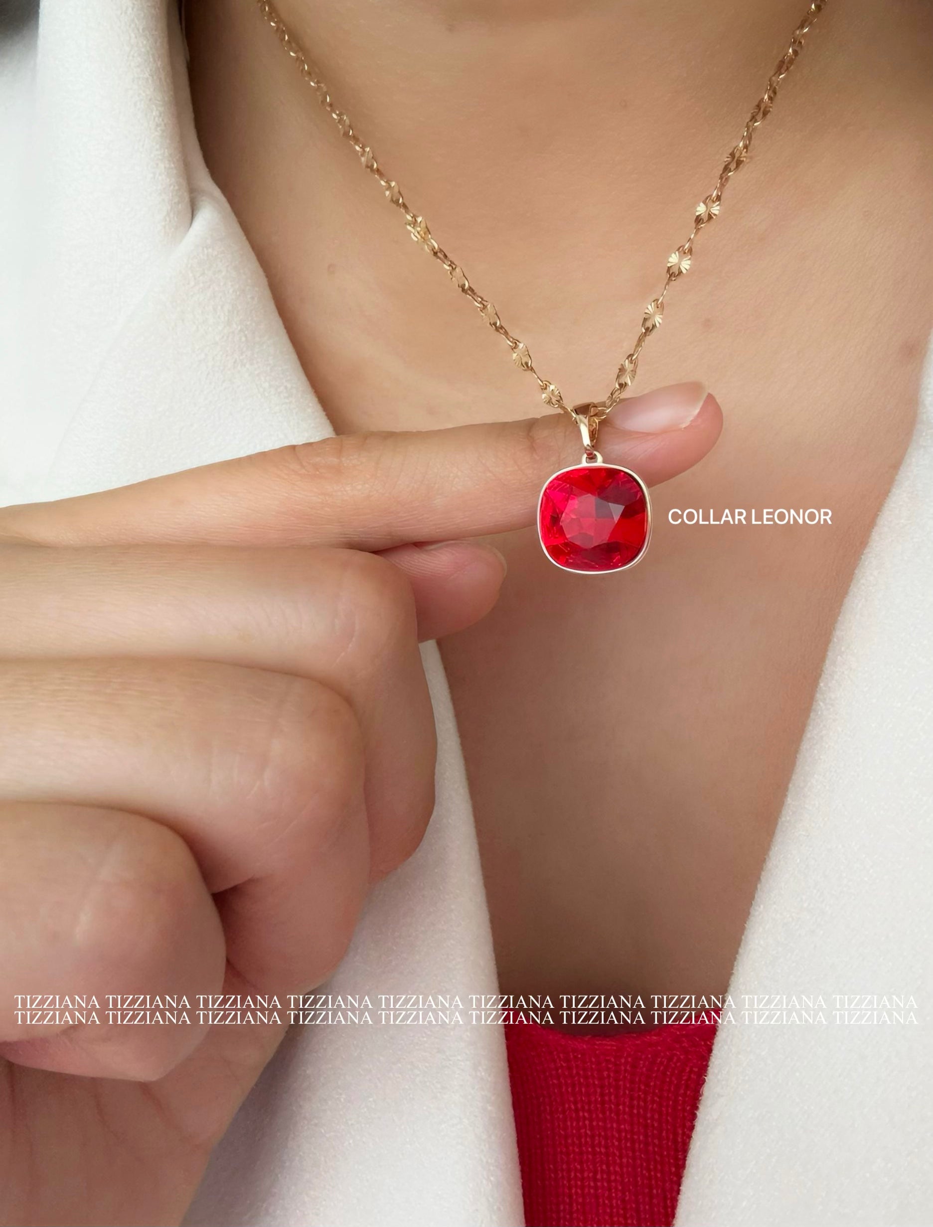 COLLAR LEONOR