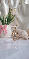 COLLAR BELLA