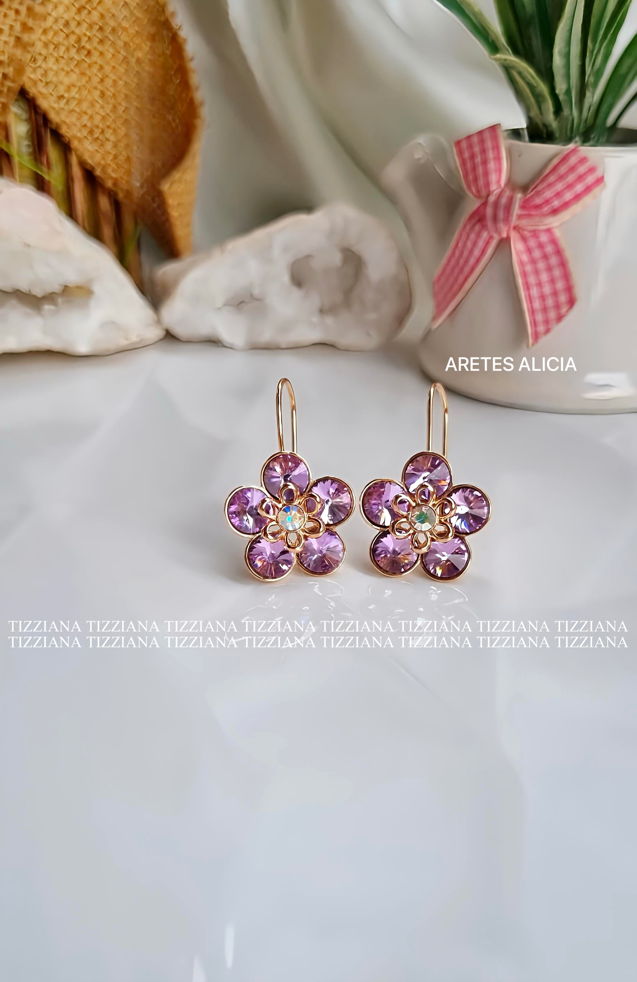 ARETES ALICIA